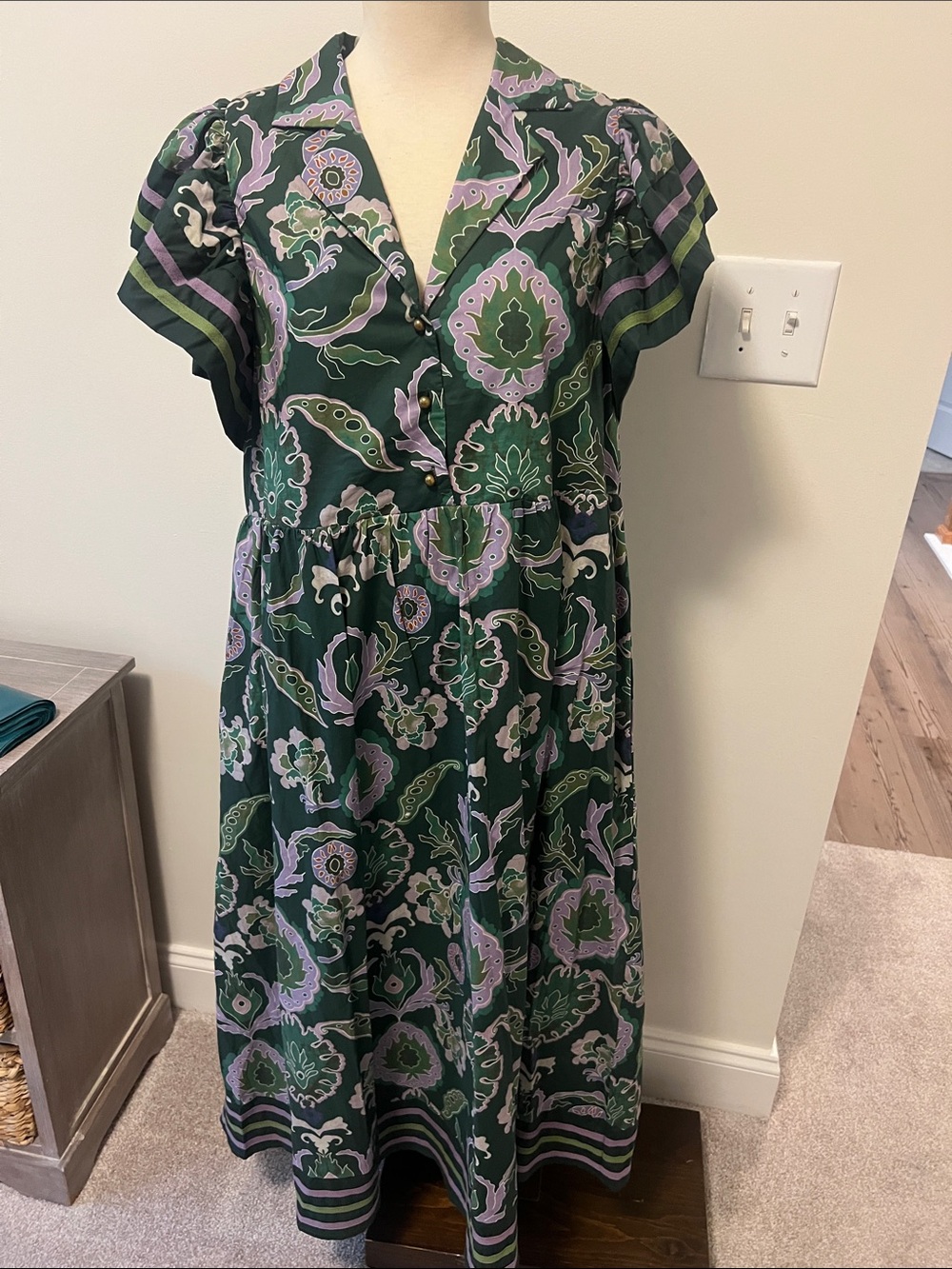 entro Green & Lavender Paisley-Print Midi Dress
